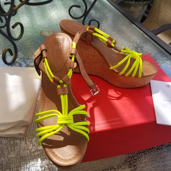 Sandals - Picture 2 of 2